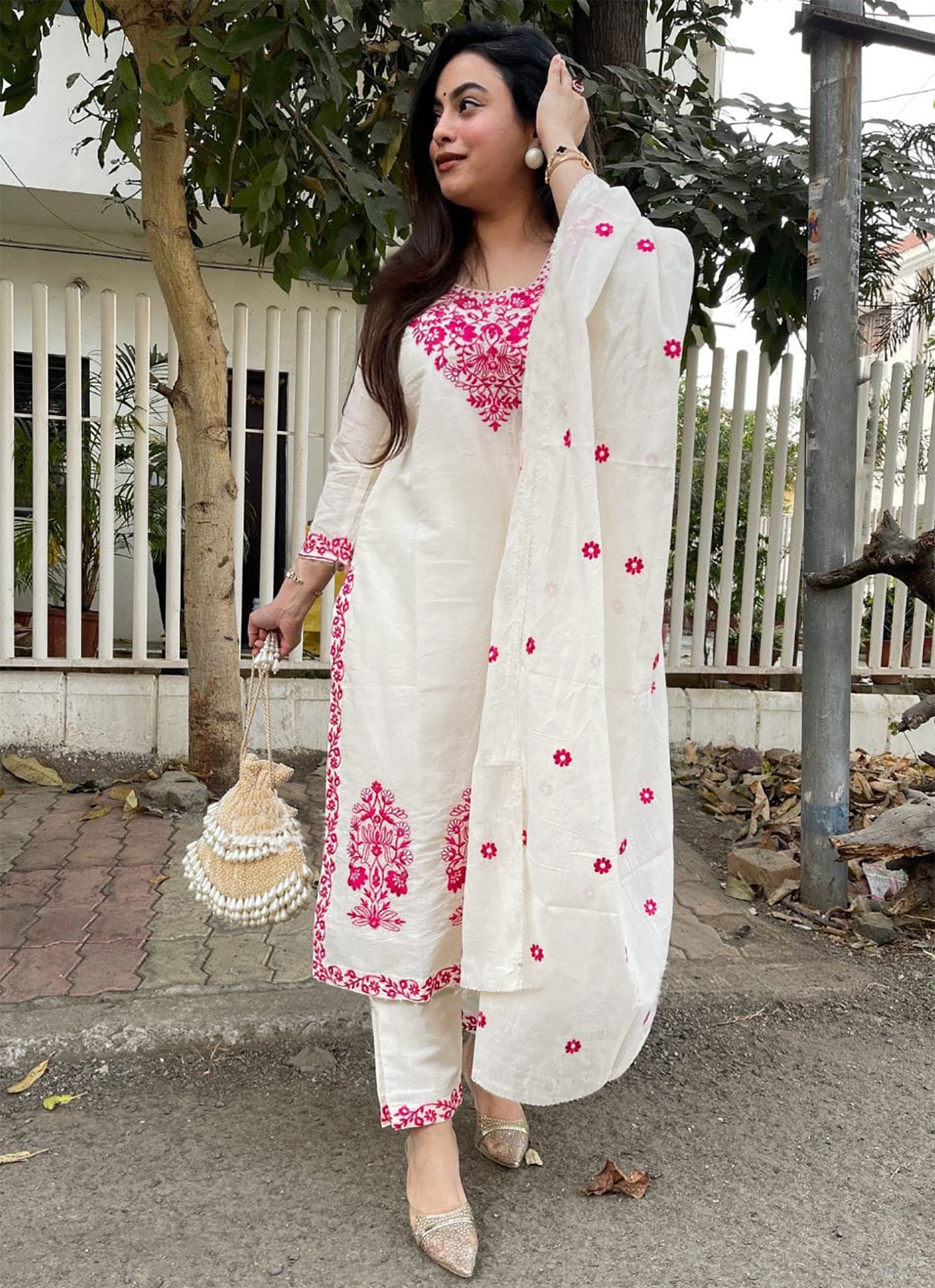 Off White Kurta Pant Set | Embroidered Ethnic Wear