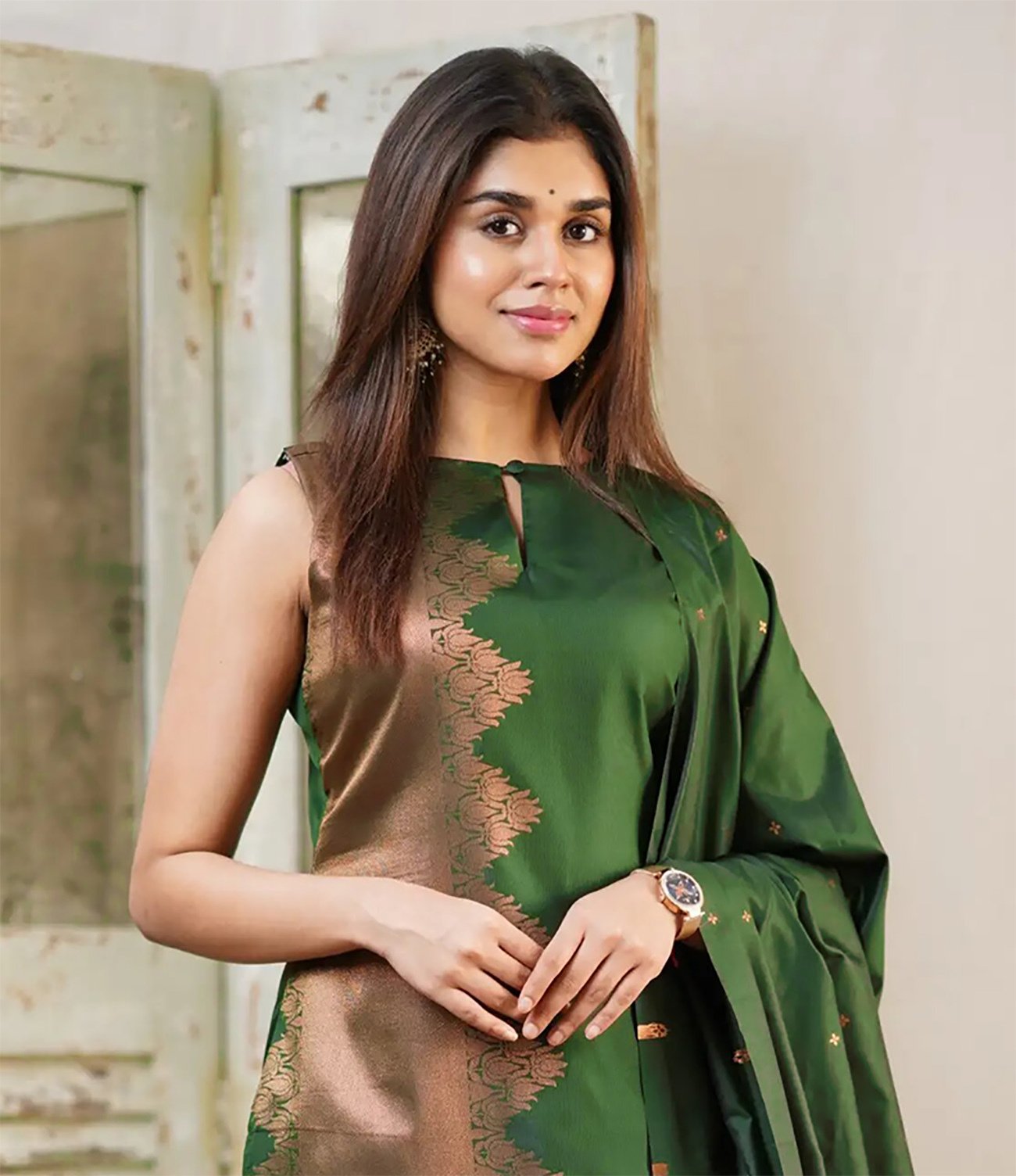 Green Silk Kurta Pant Dupatta Set Women | Prism